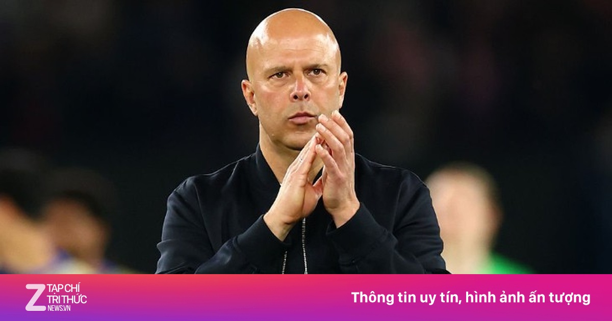 Tương Lai Arne Slot Mỏng Manh: Liverpool Đặt Điều Kiện Vô Địch Champions League