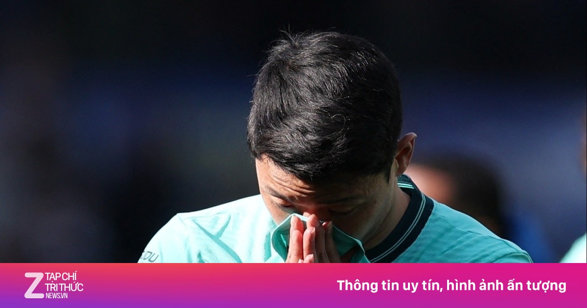 Wolves Lập Kỷ Lục Kỳ Lạ: Đứng Cuối Bảng Premier League Từ Đầu Đến Cuối Mùa