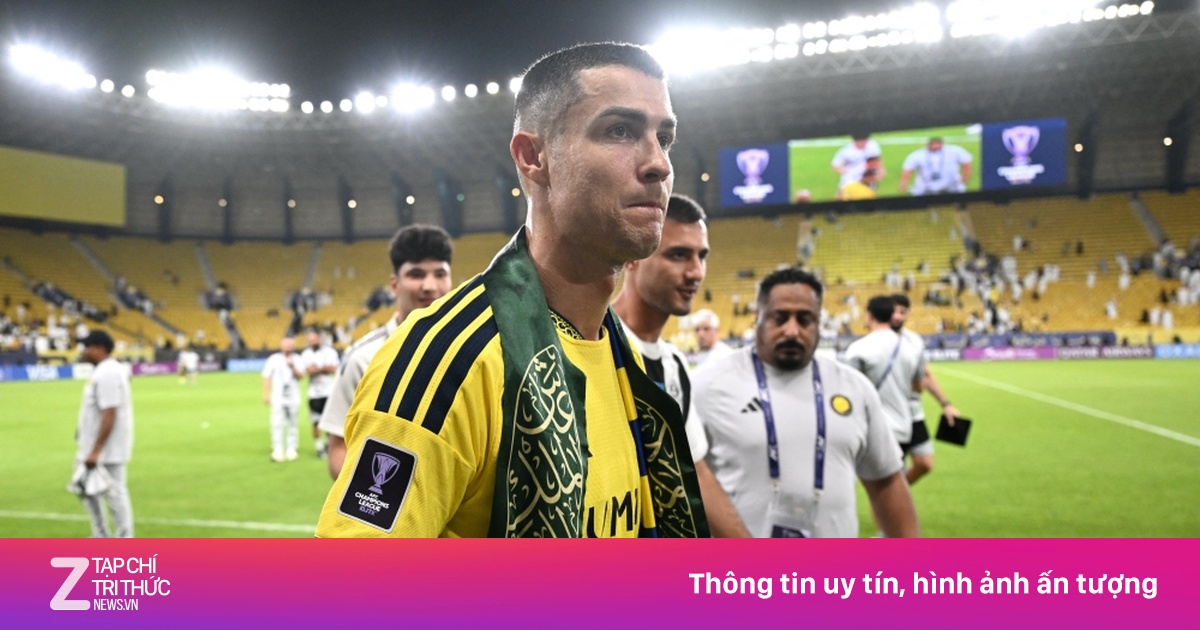 Ronaldo mất 39 giây kiếm đủ tiền nộp phạt | Znews.vn