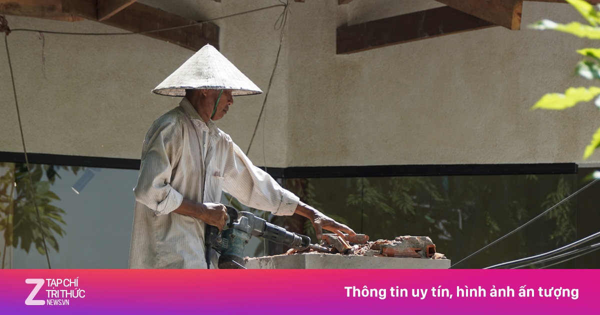 Giá vật liệu tăng nóng: Người dân hoãn xây, nhà thầu 'gồng lỗ