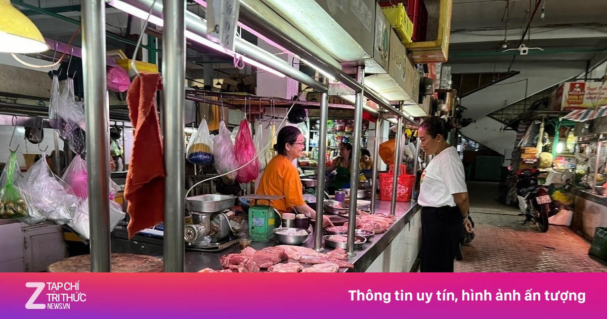 Lý do bà nội trợ TP.HCM rụt rè mua thịt heo