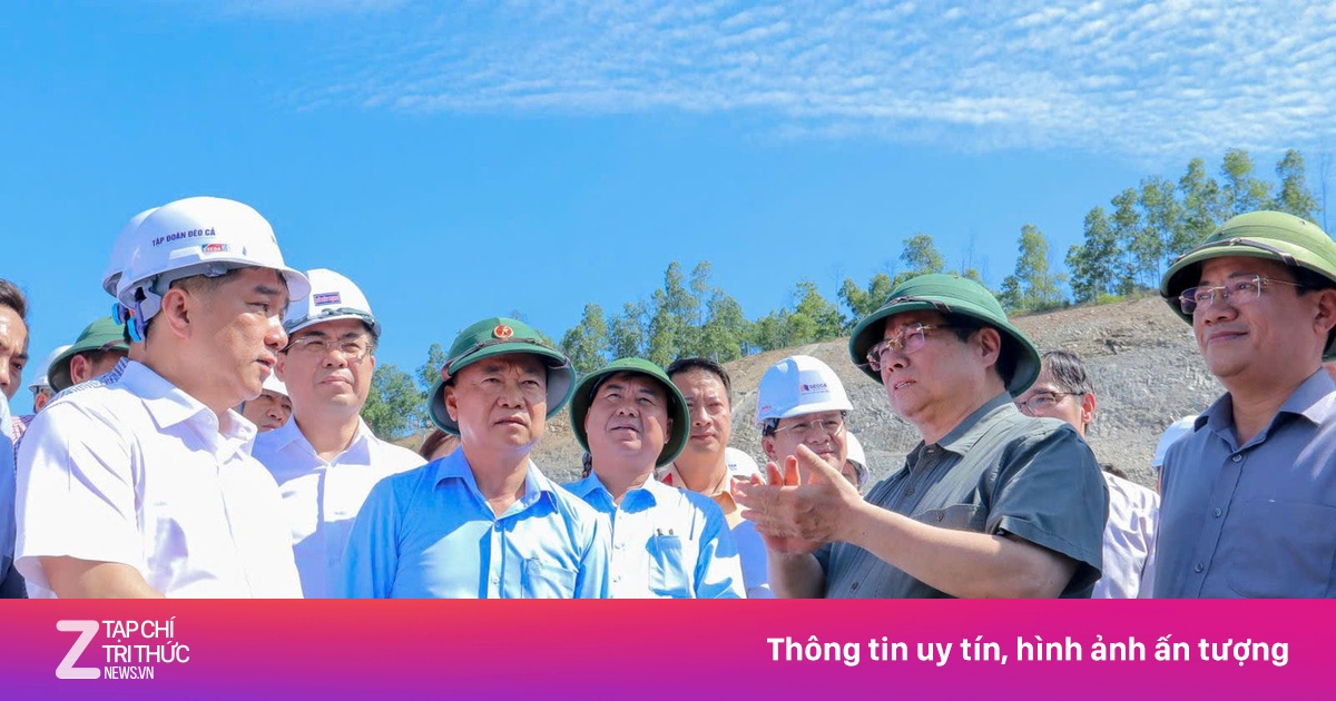 Thủ Tướng Kiểm Tra Tiến Độ Cao Tốc Quảng Ngãi - Hoài Nhơn, Nhấn Mạnh An Toàn Và Hiệu Quả