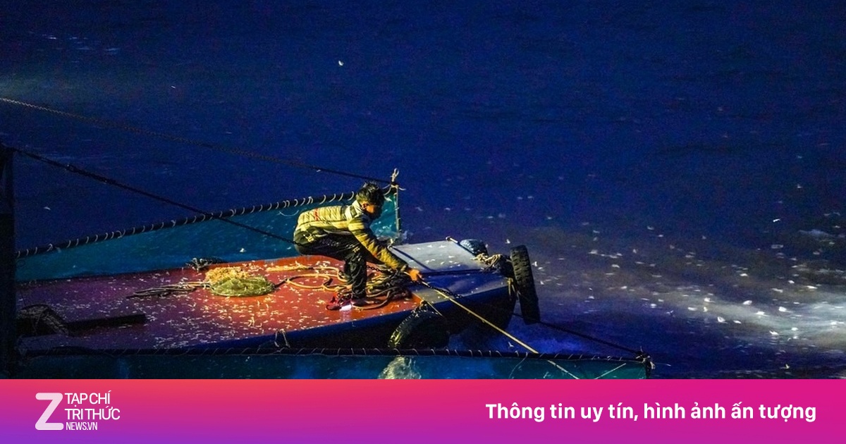 Ngư dân sông Hồng dậy từ 4h săn đặc sản chỉ sống hơn 20 phút