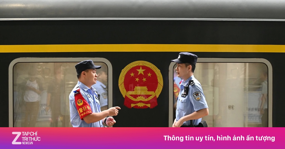 Đoàn tàu liên vận Hà Nội - Nam Ninh phục vụ hơn 25.000 lượt khách sau một năm khôi phục