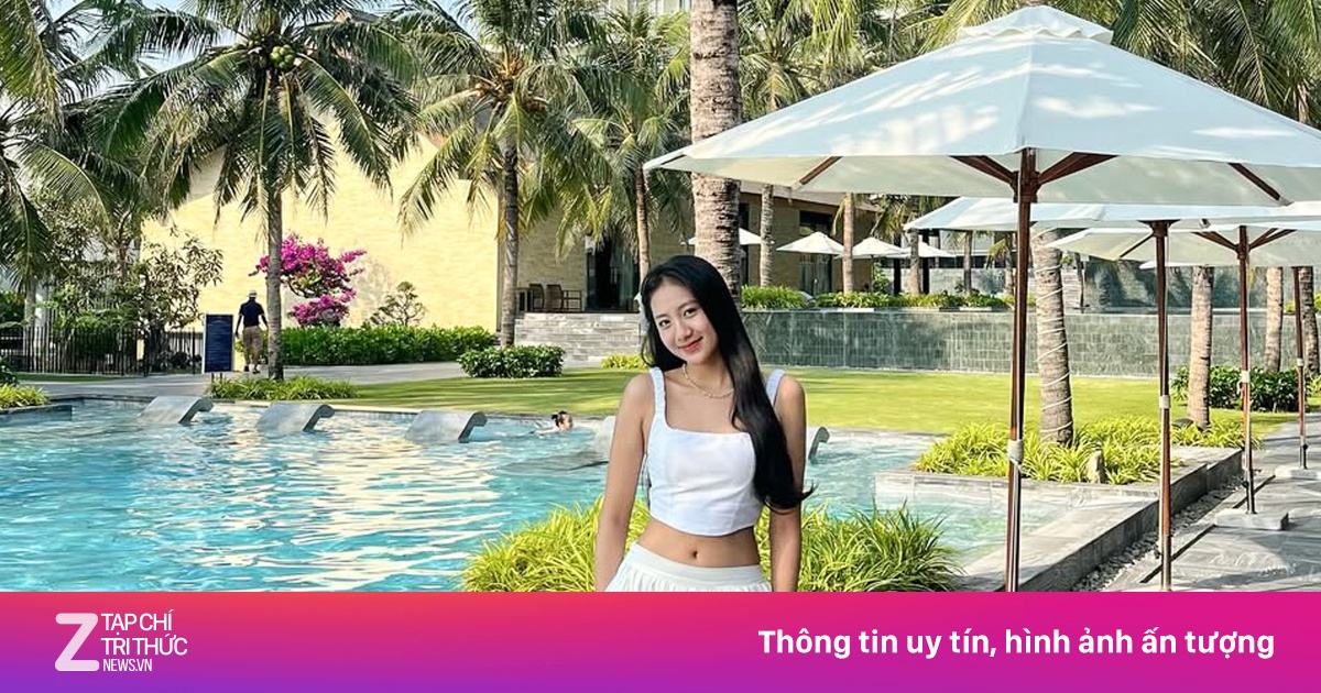 Tân Hoa hậu Việt Nam trong loạt ảnh 'lăng xê' du lịch Phú Yên