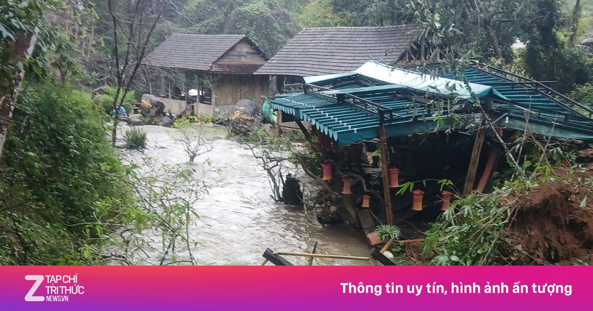 Tạm dừng đón khách đến thác nổi tiếng Măng Đen