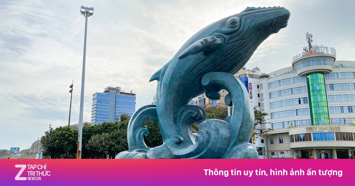 Nghệ nhân kể 2,5 tháng làm tượng cá Ông nặng 40 tấn ở Vũng Tàu