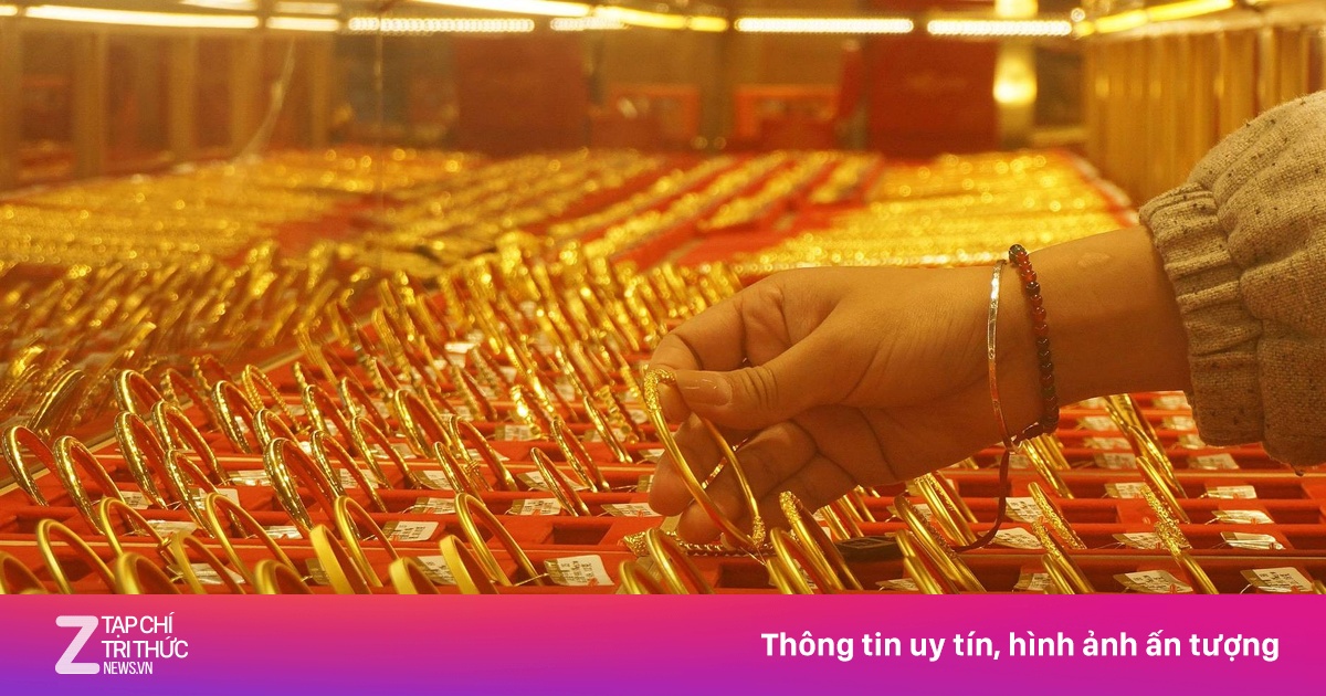 Cửa hàng vàng ở Trung Quốc đóng cửa hàng loạt