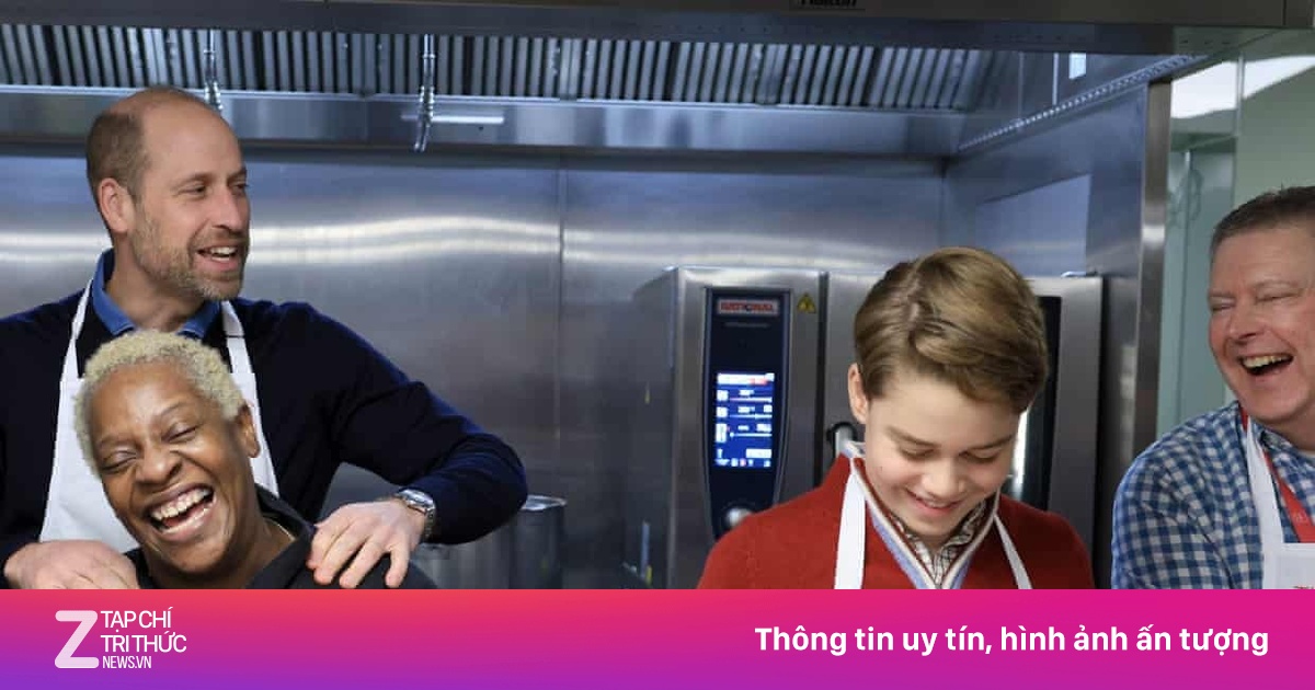 Hoàng tử George phục vụ bữa trưa cho người vô gia cư