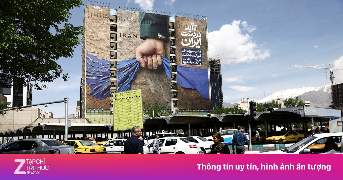Khủng hoảng nhân đạo với 20.000 thủy thủ mắc kẹt ở Hormuz