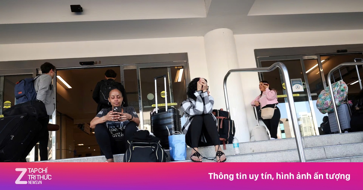 Hàng nghìn du khách mắc kẹt khi Mỹ không kích Venezuela