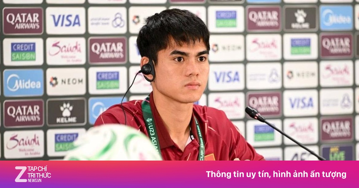 Đội trưởng Khuất Văn Khang nhớ cơm nhà, sạp bánh mì của mẹ