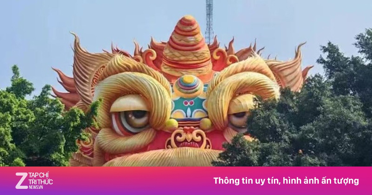 Đèn sư tử như 'nhân viên văn phòng thiếu ngủ' tại Trung Quốc