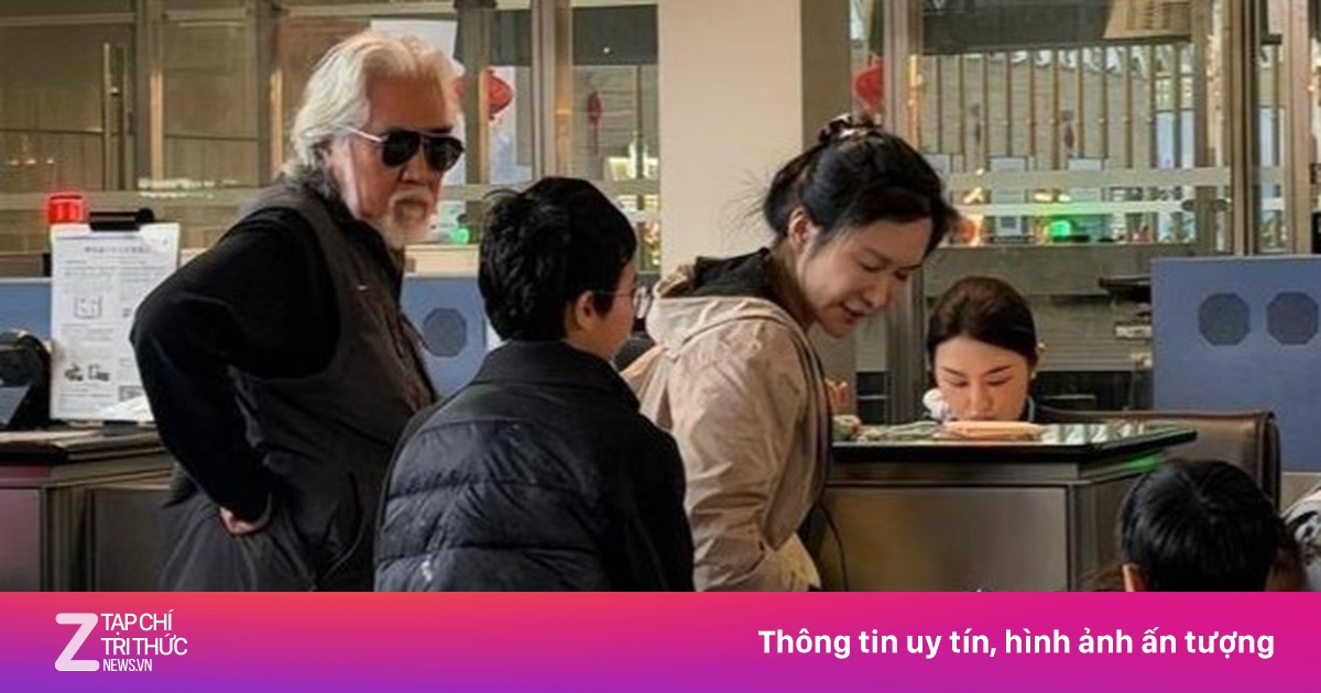 Đạo diễn 'Thần điêu đại hiệp' Trương Kỷ Trung đưa gia đình 6 người du lịch Việt Nam dịp Tết