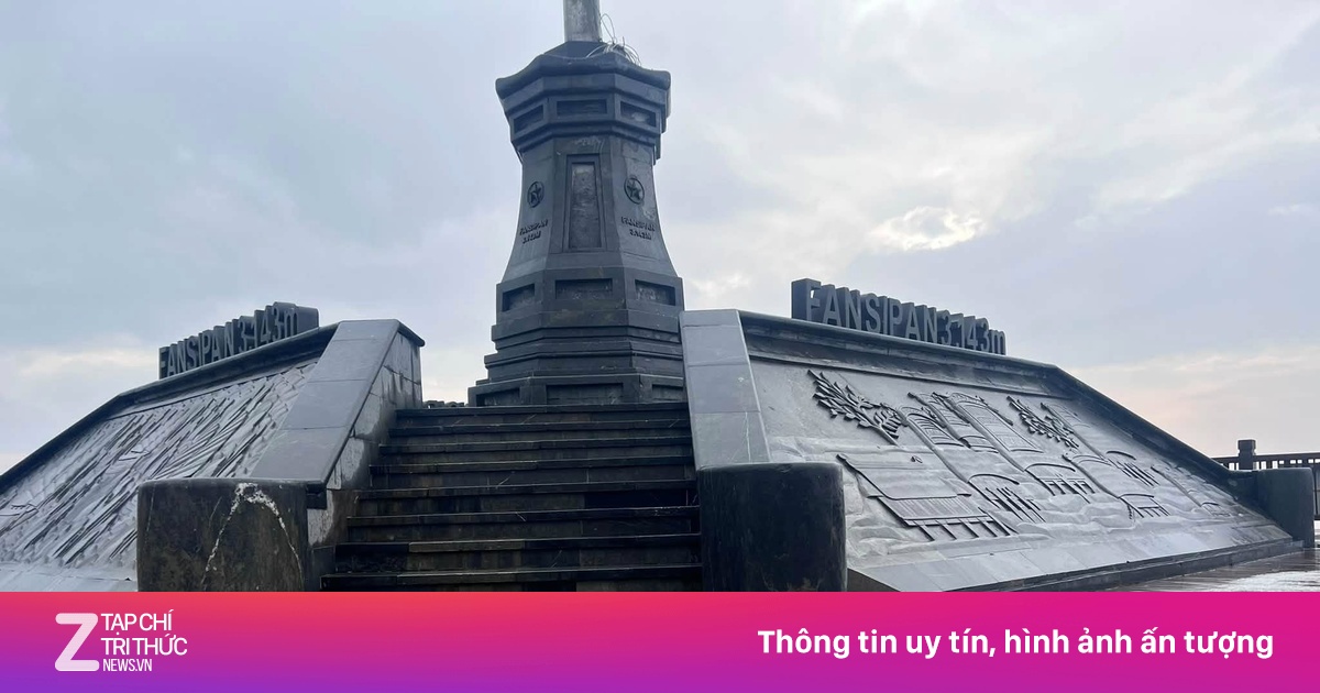 Mưa đá 30 phút trên đỉnh Fansipan