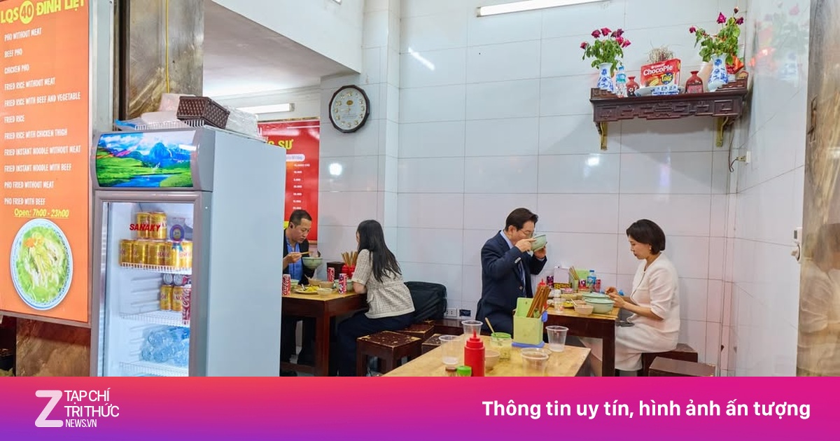 Chủ quán phở Hà Nội kể 25 phút đón Tổng thống Hàn Quốc và phu nhân