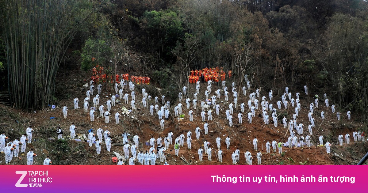 Hé lộ giằng co trong buồng lái trước thảm kịch rơi máy bay Trung Quốc