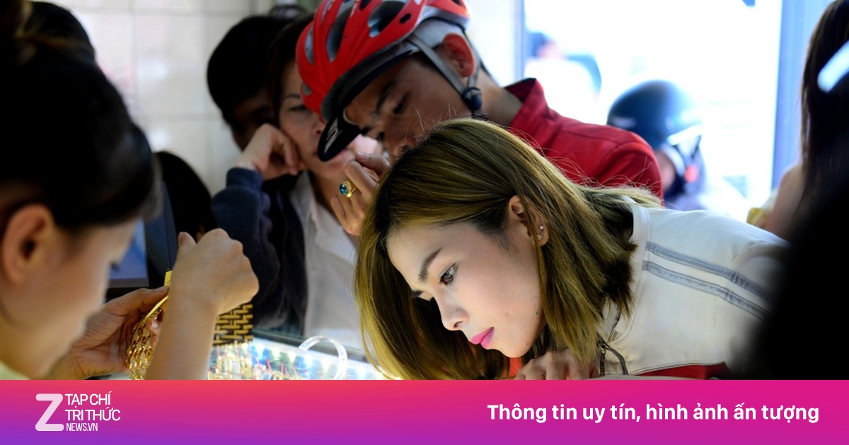 Giá vàng đi ngang ở vùng đáy của tuần