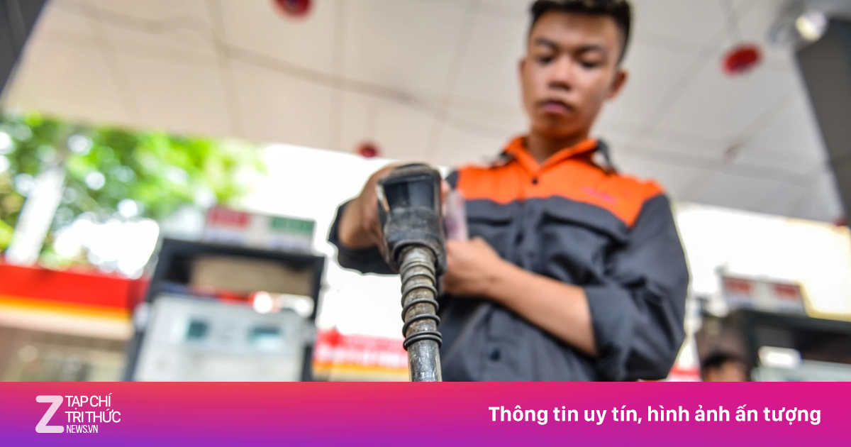 Bộ Tài chính đề xuất kéo dài giảm thuế xăng dầu về 0 đến hết tháng 6