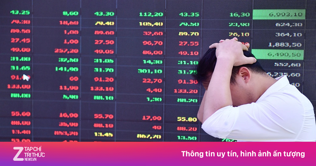 'Cá mập' xả hàng, VN-Index rơi mạnh nhất gần 2 tháng