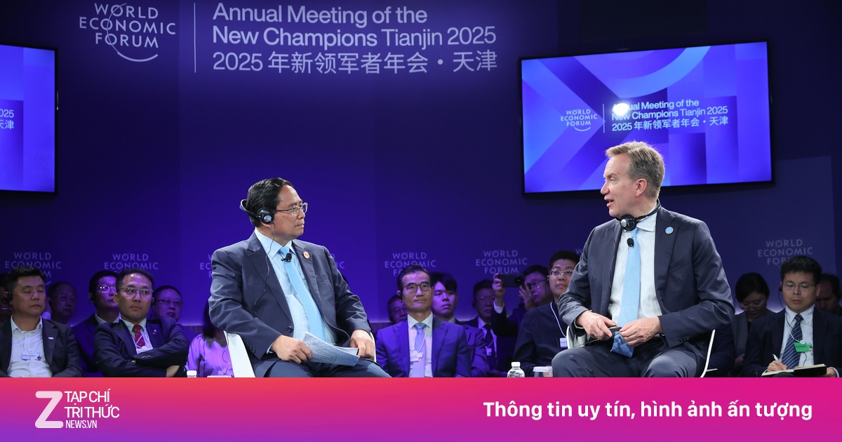 Thủ tướng Phạm Minh Chính trả lời câu hỏi 'nóng' của Chủ tịch WEF