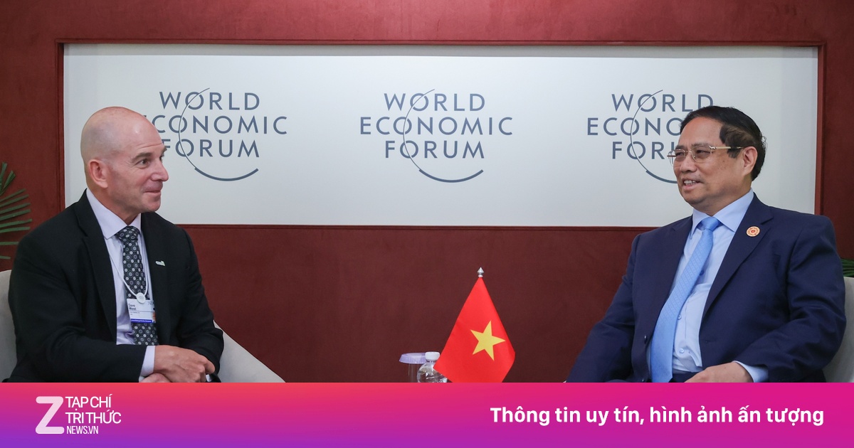 Thủ tướng đề nghị tập đoàn Mỹ hỗ trợ đào tạo 100.000 kỹ sư bán dẫn, AI
