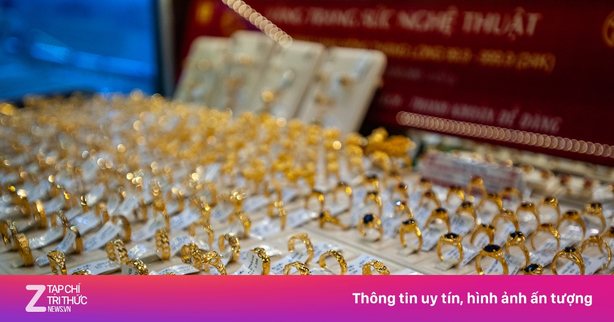 Giá vàng trong nước rớt thảm, giảm gần 1 triệu đồng mỗi lượng