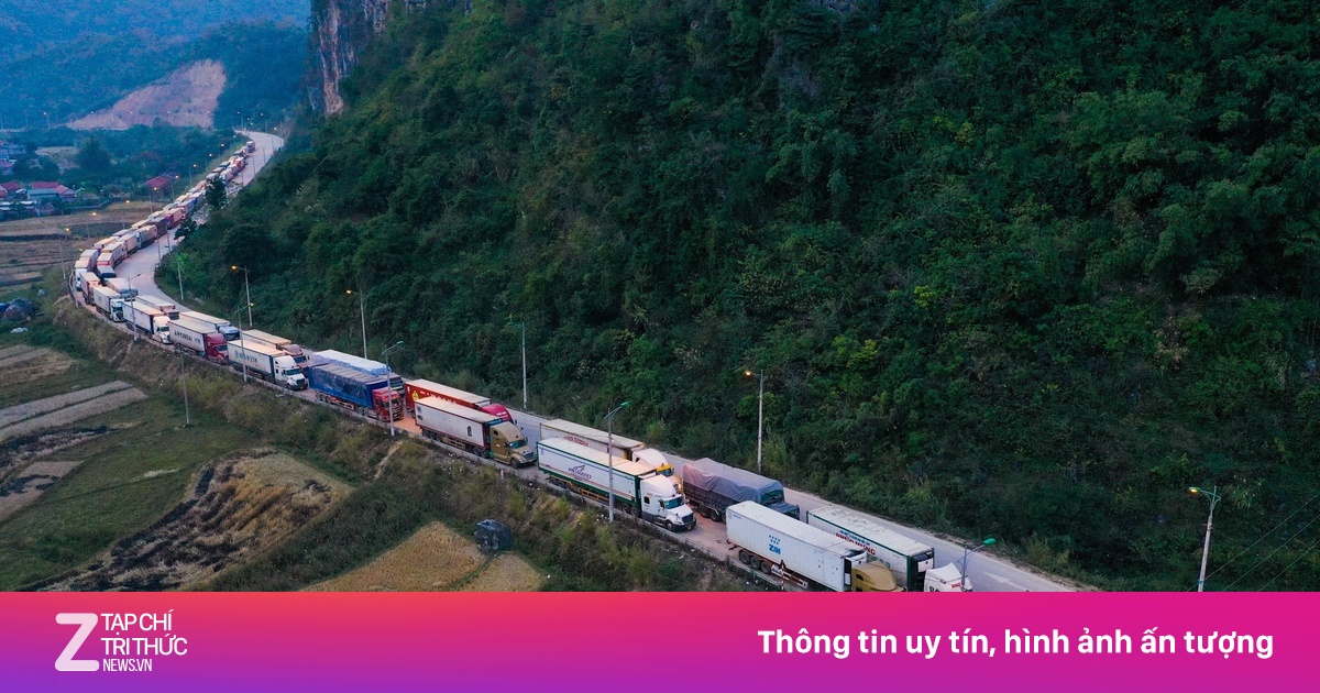 Thủ tướng yêu cầu không để ách tắc hàng hóa qua các cửa khẩu