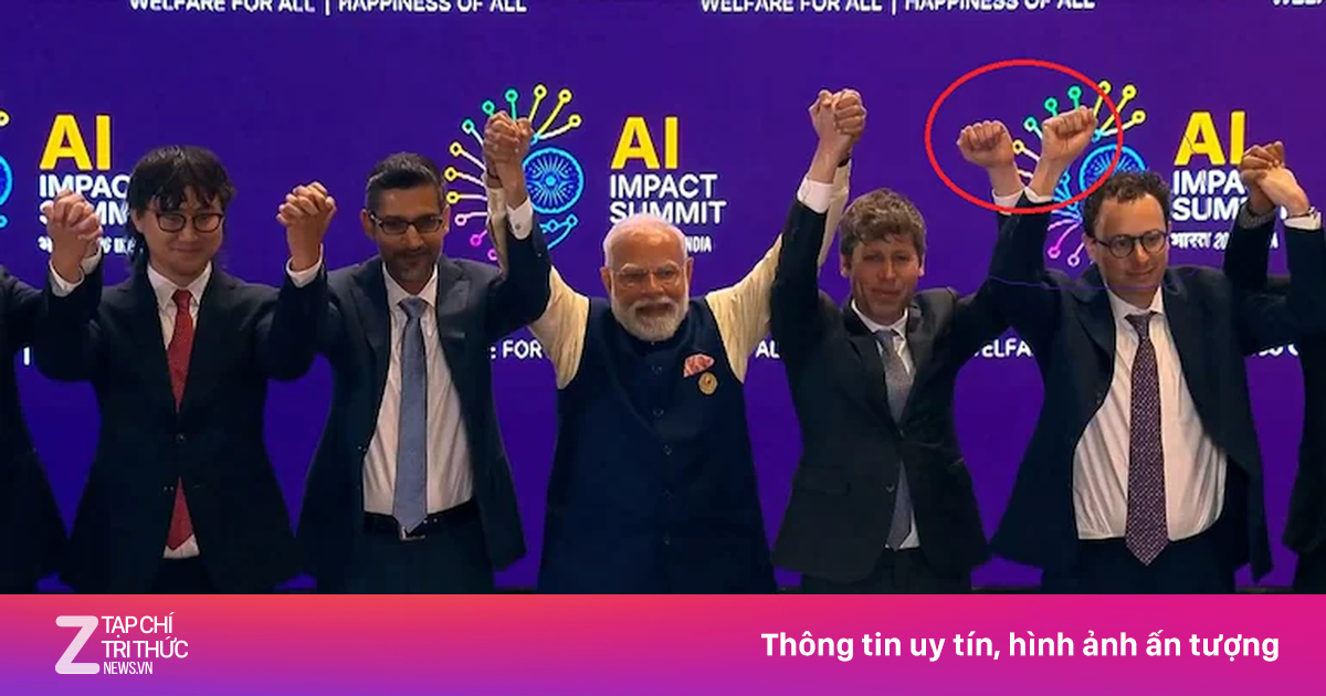 CEO OpenAI và Anthropic tránh bắt tay tại hội nghị AI