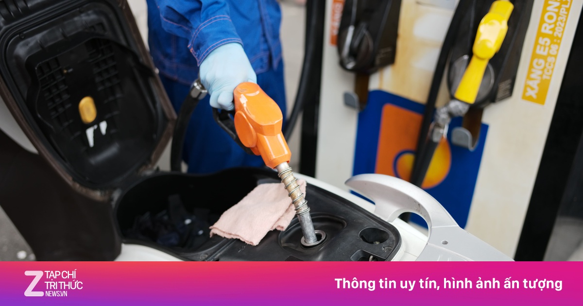 Chỉ được điều chỉnh giá xăng dầu khi tăng trên 15%