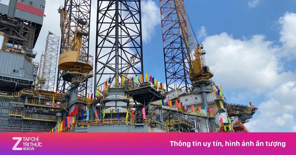 TP.HCM đón giàn khoan dầu khí nghìn tỷ PV DRILLING IX, sẵn sàng hoạt động từ tháng 4/2026