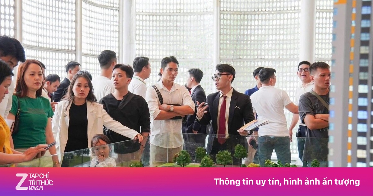 Bớt áp lực lãi vay, doanh nghiệp bất động sản kéo khách về thị trường