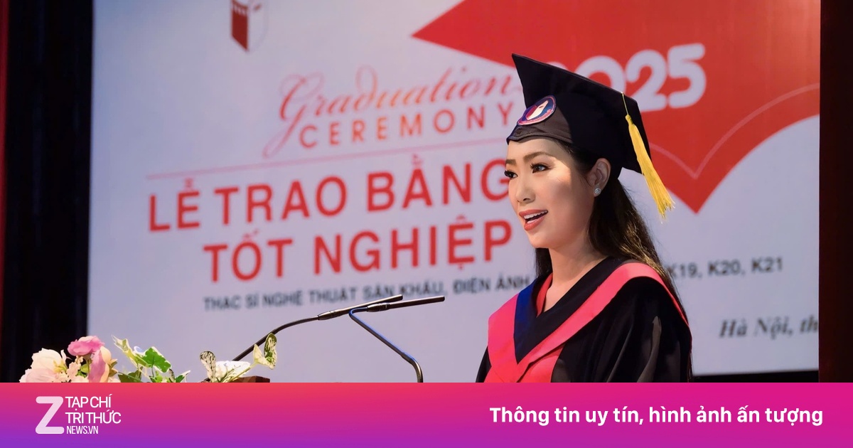 Trịnh Kim Chi tốt nghiệp thạc sĩ ở tuổi 54