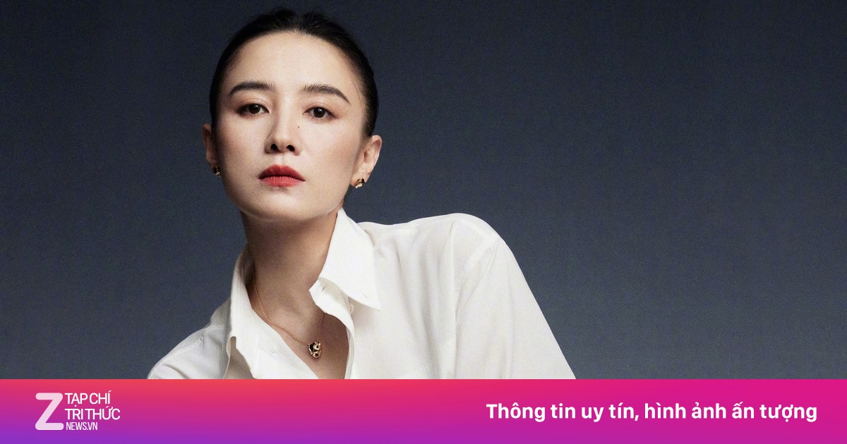 'Nữ hoàng cảnh nóng' khiến Lưu Diệc Phi xấu hổ