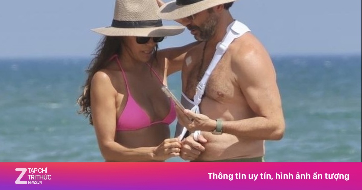 Eva Longoria không dự lễ cưới tỷ phú Jeff Bezos