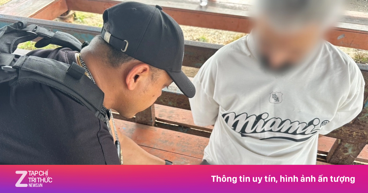 DJ Nga bị bắt khẩn cấp