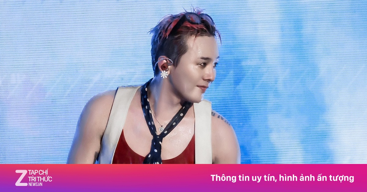 Vệ sĩ của G-Dragon gọi sân khấu mưa ở Mỹ Đình là 'huyền thoại'