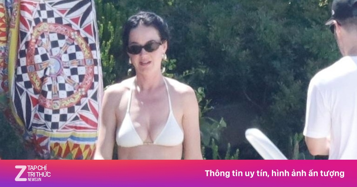 Katy Perry và tình cũ đi chơi sau chia tay
