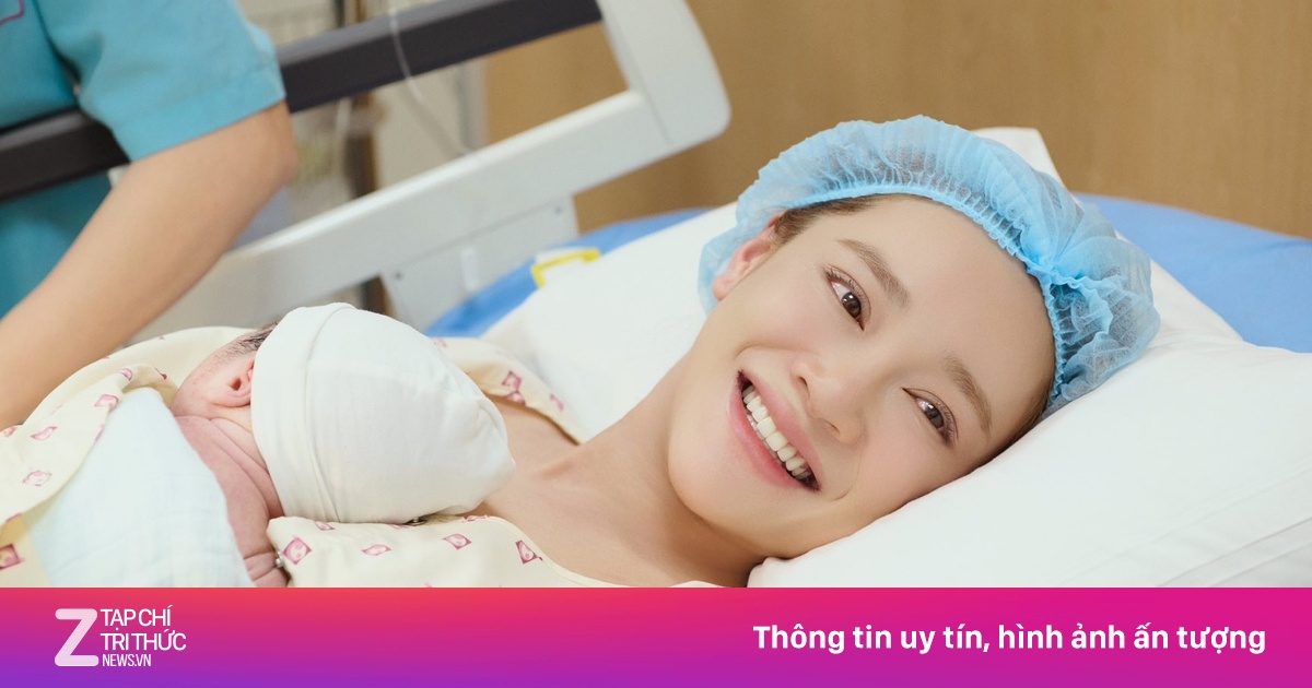 Nhã Phương sinh con thứ 3, Trường Giang xin lỗi vì không ở bên