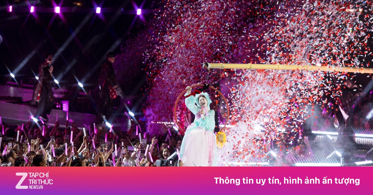 Hòa Minzy bùng nổ trong fan concert đầu tư hàng chục tỷ đồng