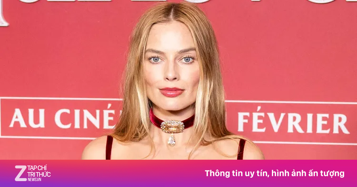 Margot Robbie 'đắp' 100 carat kim cương lên người