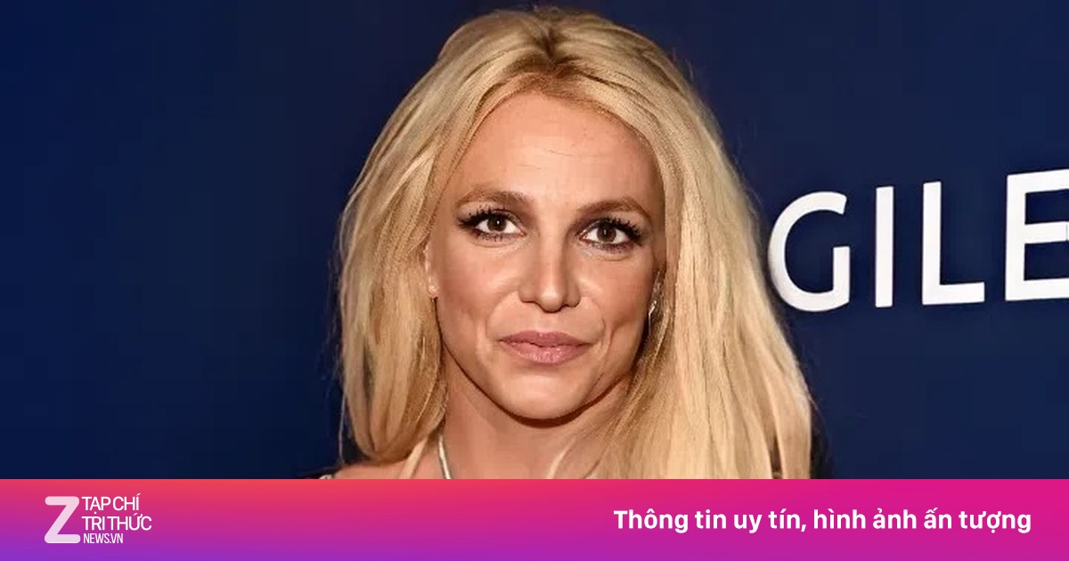Britney Spears bị tuyên 12 tháng quản chế
