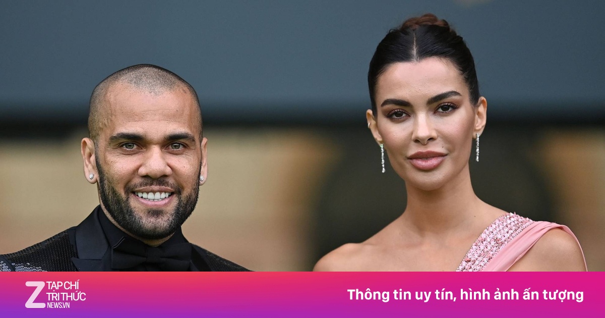 Phản ứng của vợ Alves khi chồng trắng án