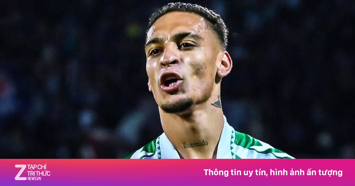 Antony từ chối đến Serie A