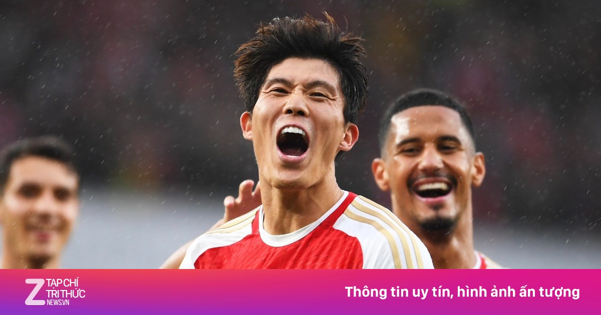Tomiyasu chia tay Arsenal