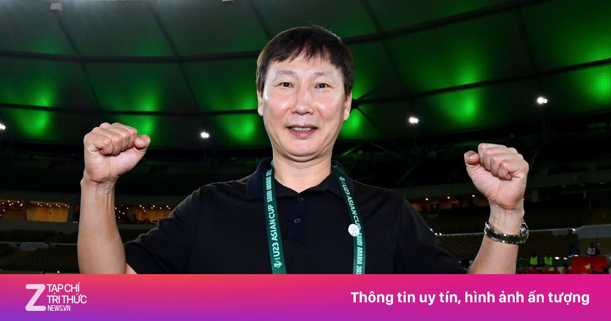 HLV Kim Sang-sik và năm vàng son của bóng đá Việt Nam