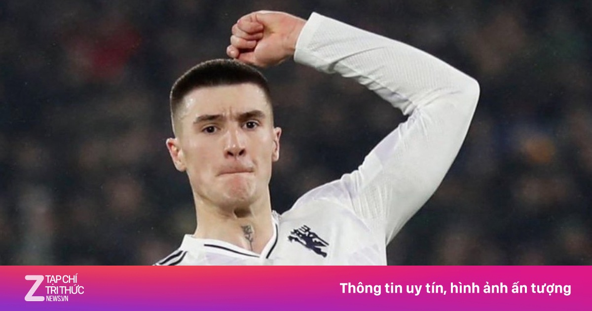 Cú chạm bóng thiên tài của Sesko: Bàn thắng gây sốt giúp MU thoát thua trước West Ham