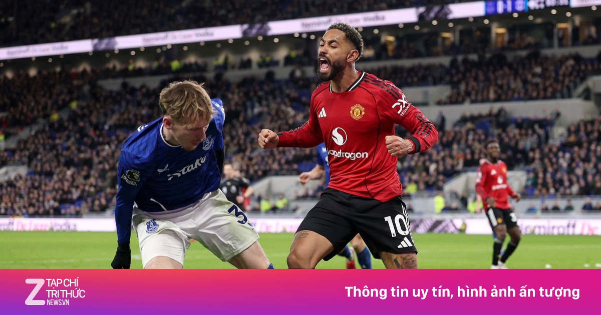 Cunha thổi bùng tranh cãi