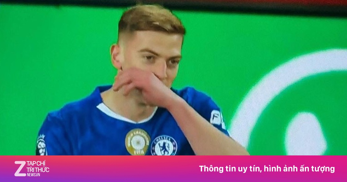 Delap gây phẫn nộ khi không chuyền cho Garnacho