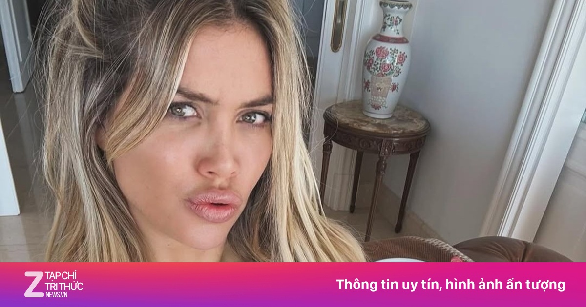 'Nữ hoàng WAGs' nóng bỏng vướng tin hẹn hò tiền đạo Hakimi